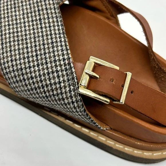 Alohas Marshmallow Sandals, tan, size 38 (7.5-8) - Picture 4 of 7